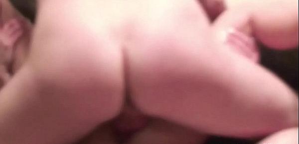 Fremder mit dem Riesen Pimmel darf blonde Maus ficken